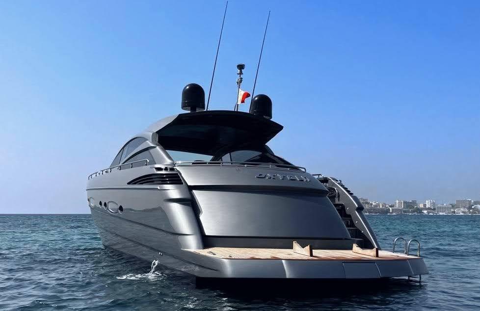 2007 PERSHING 56' 